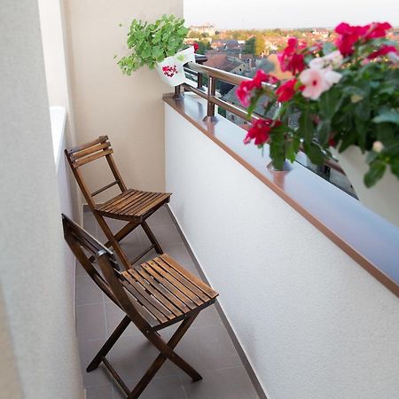 Apartment Koral รูมา ภายนอก รูปภาพ